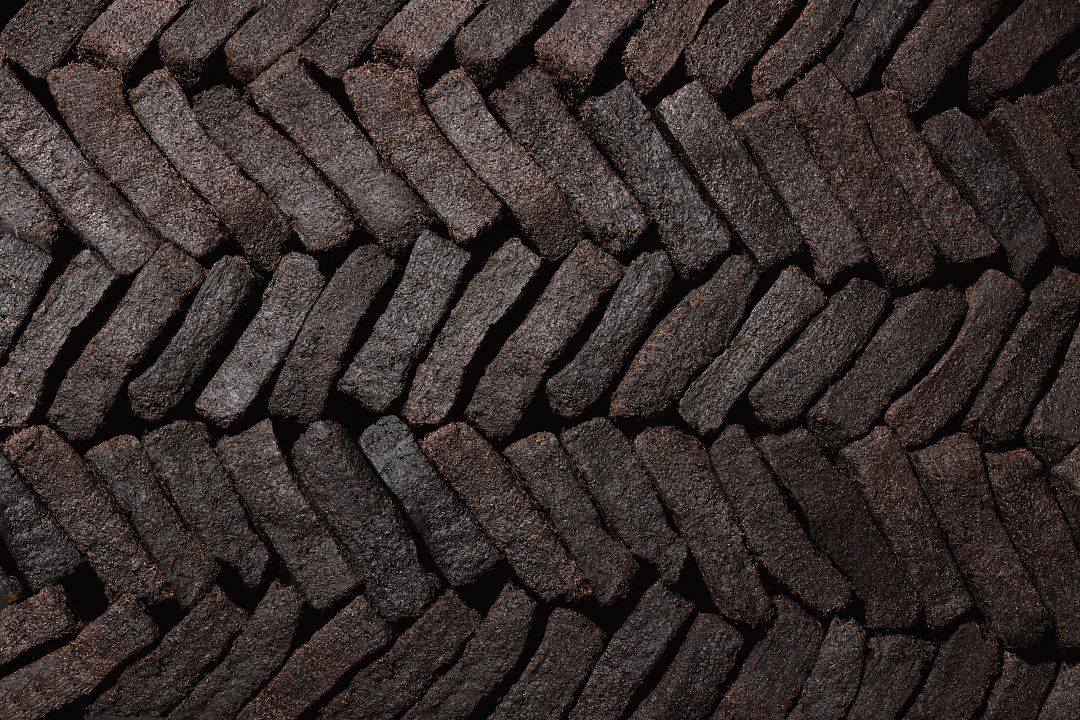 Laphroaig_PeatBricks
