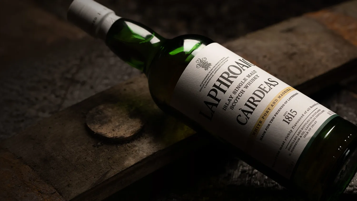 Cairdeas 2023 warehouse close up
