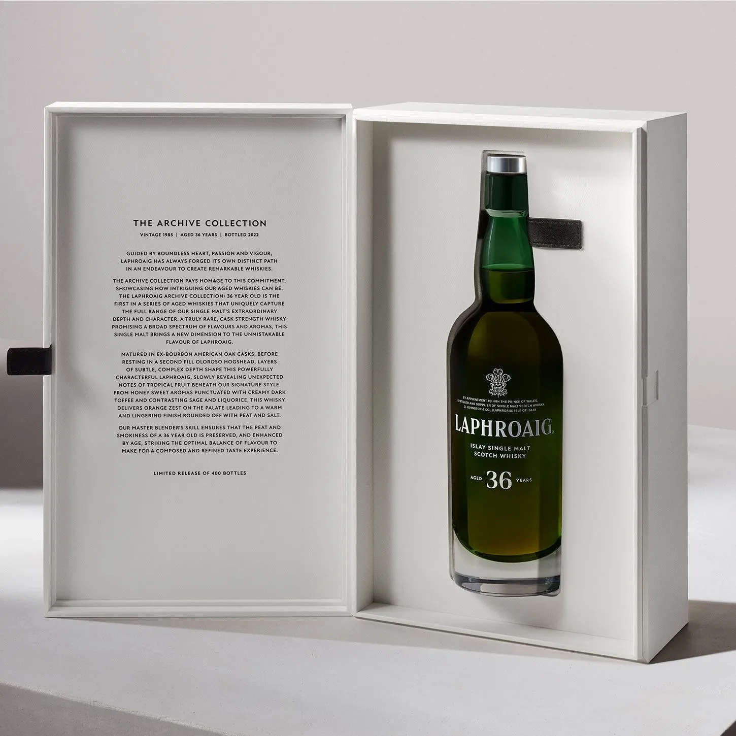 Laphroaig_Archive_New_Release_Open_Box