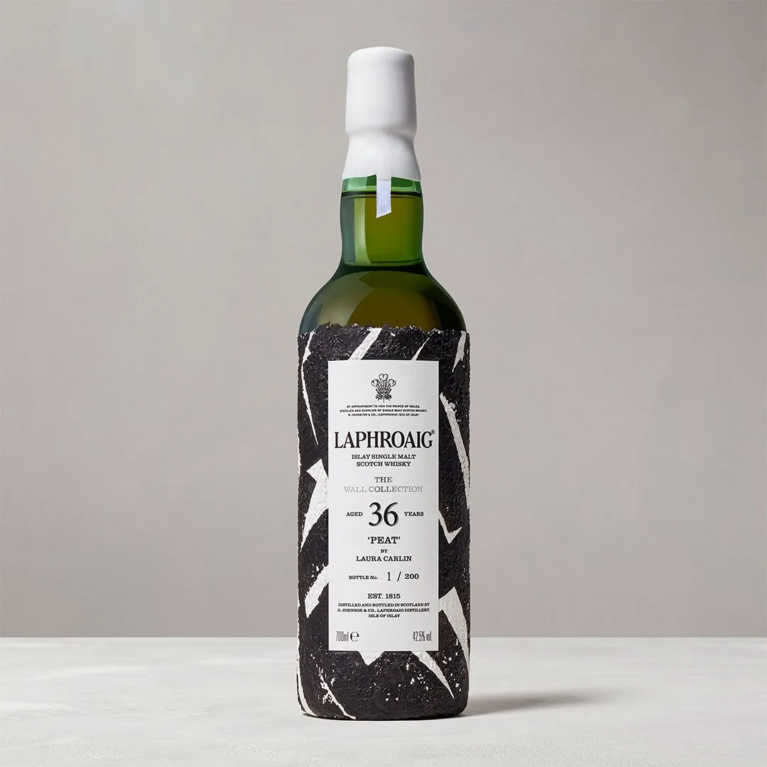 Laphroaig THE WALL COLLECTION: PEAT bottle
