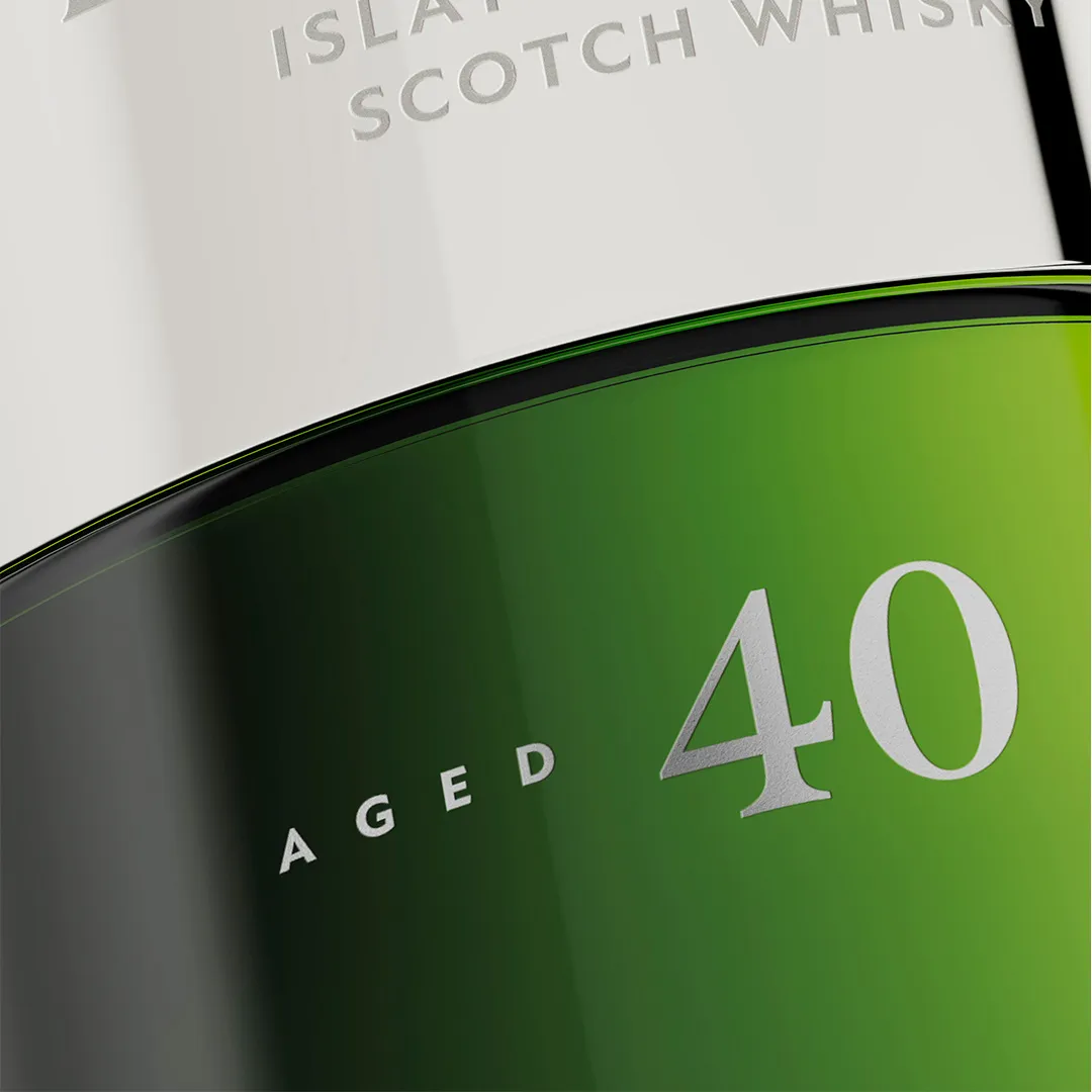 Detail of the Laphroaig Capsule age statement on bottle