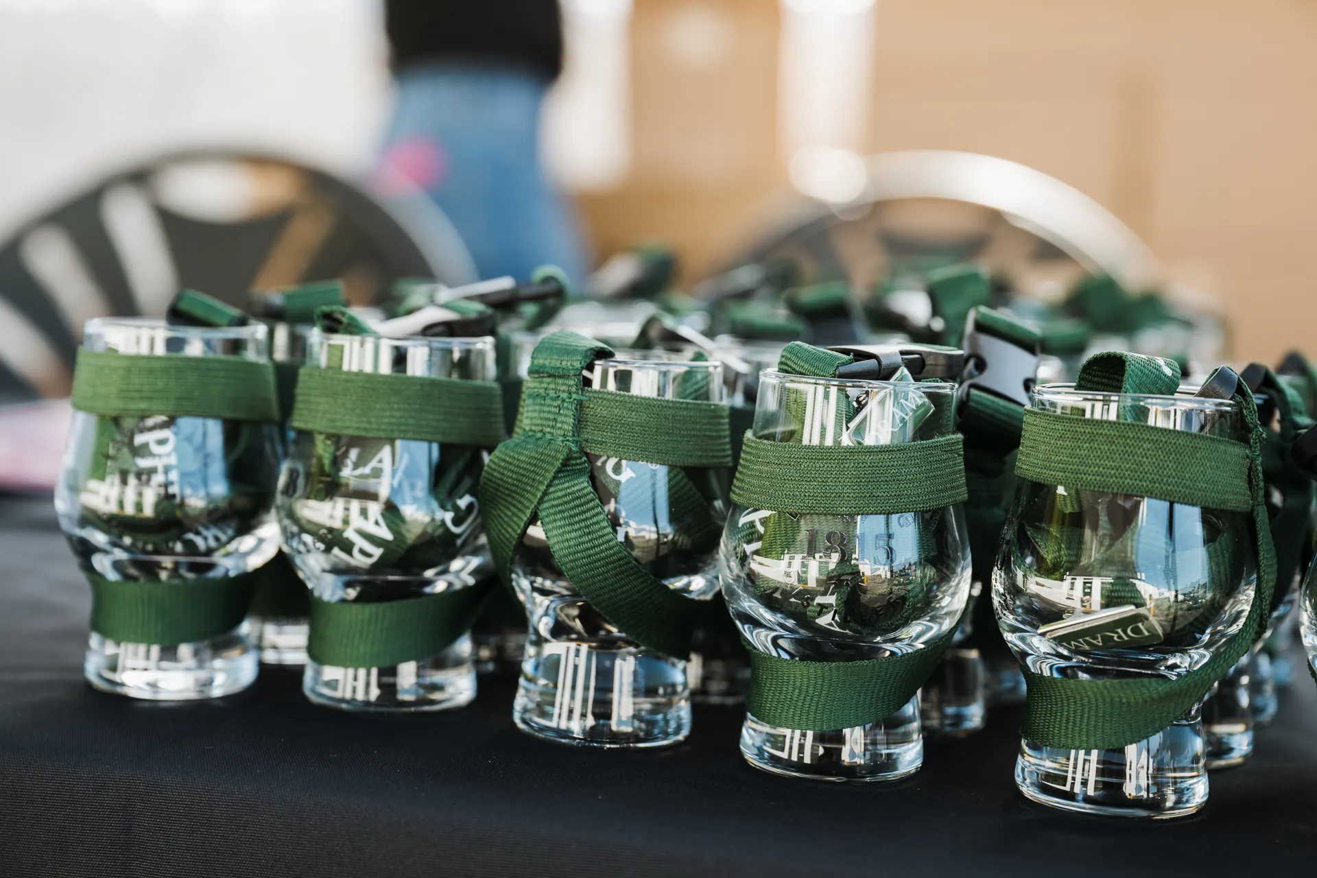 glaasses carousal image 