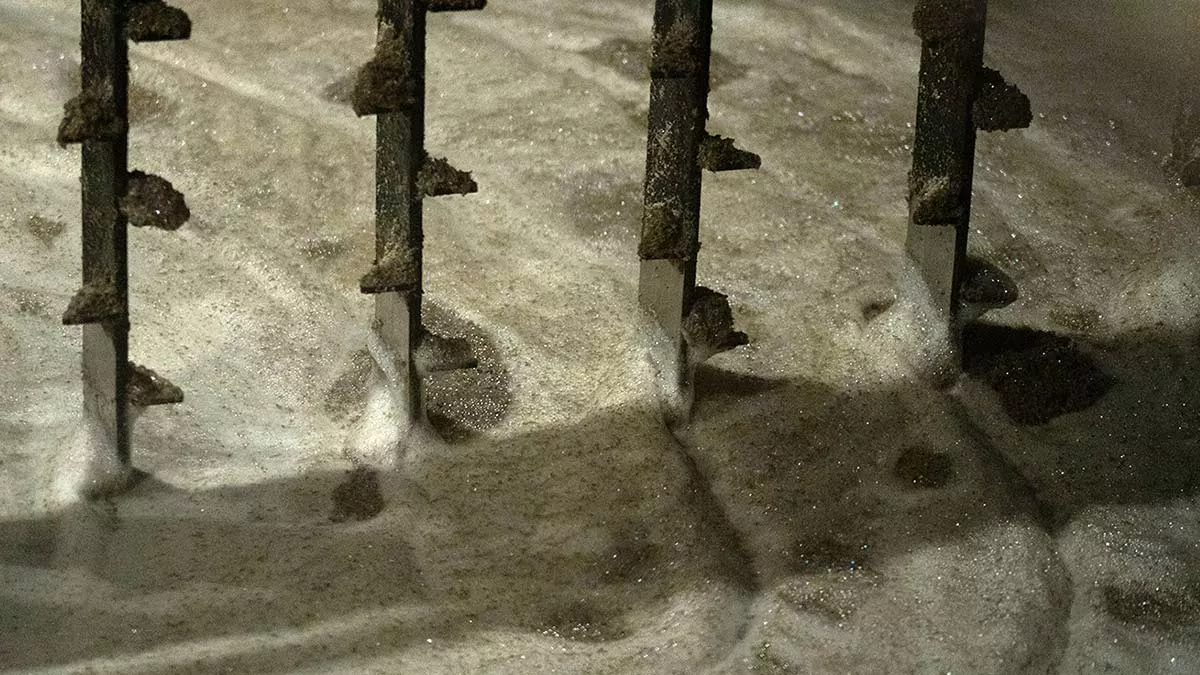 Mash and fermentation process by mixing grisk with Kilbride water in a mash tun
