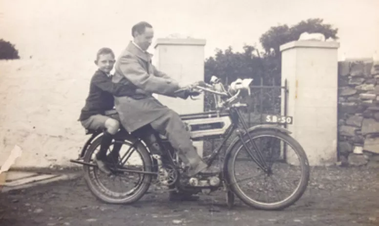 Ian hunter on motorbike