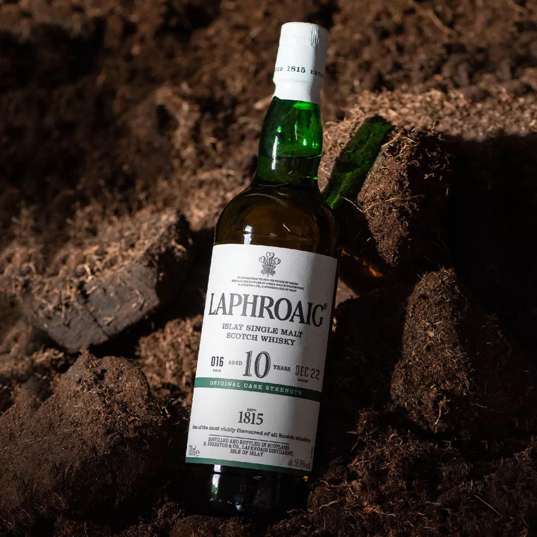 Laphroaig 10 Year Old Cask Strength - Batch 16