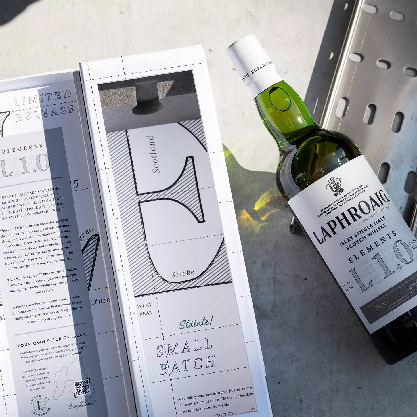 Elements 1.0 bottle and pack