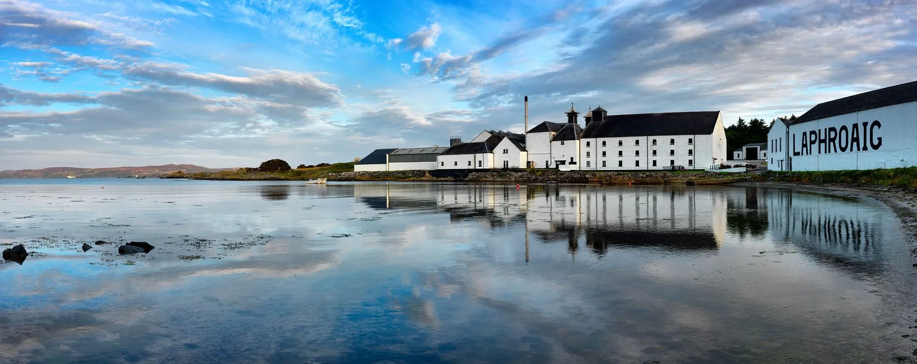 Laphroaig_Islay_Distillery_Header